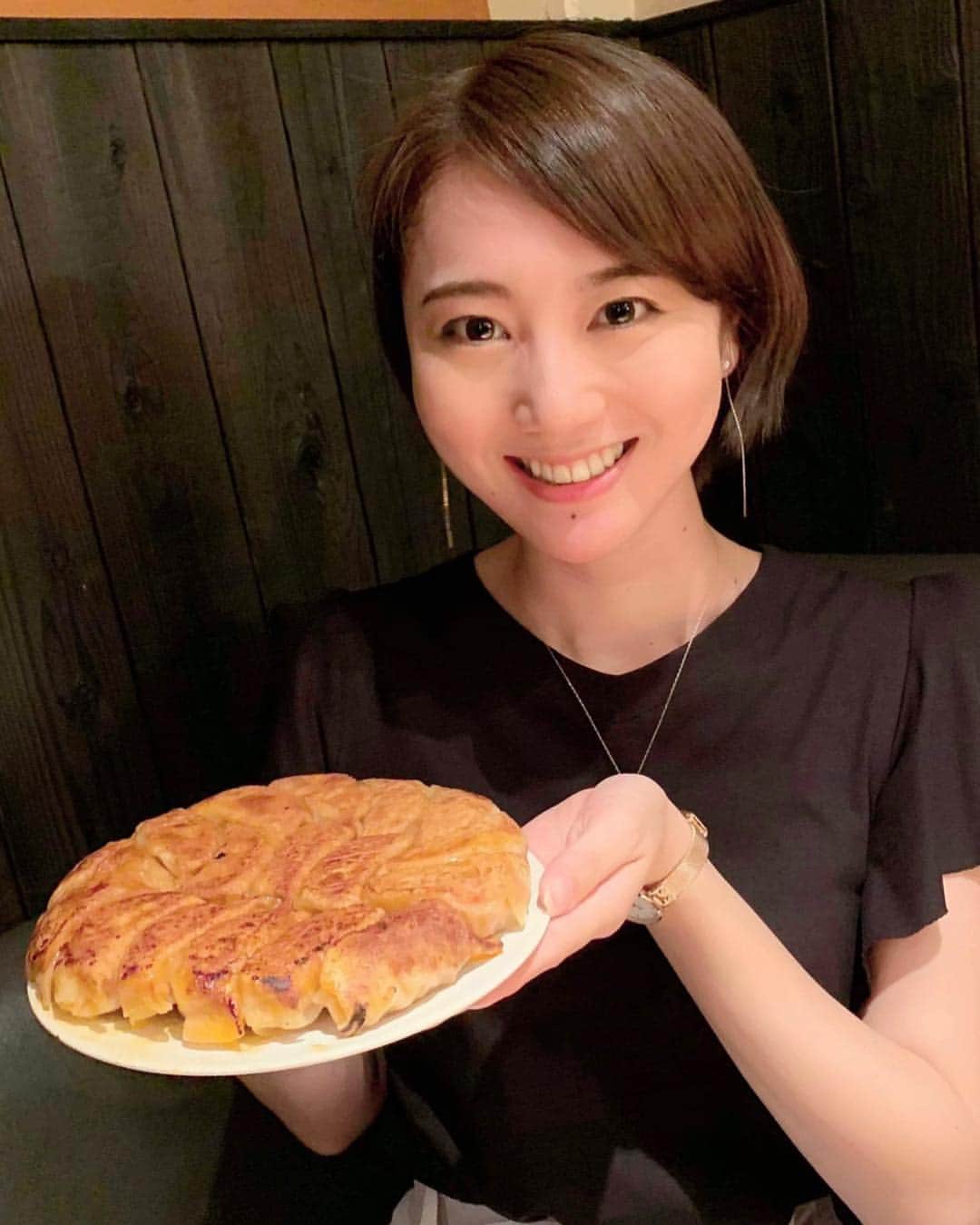 尾崎ななみのグルメインスタ