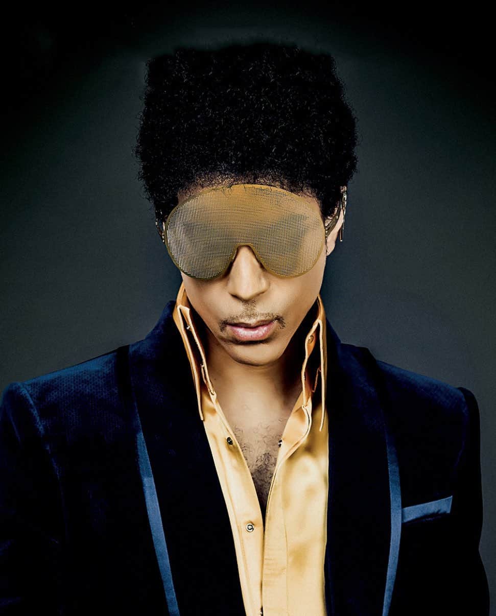 パット・マグラスさんのインスタグラム写真 - (パット・マグラスInstagram)「“Despite everything, no one can dictate who you are to other people.” ⚡️⚡️⚡️The SKINSPIRATIONAL #prince on a Billboard Magazine cover, January 2013 ⚡️⚡️⚡️ #patmcgrathlabs #SkinFetish: #SublimePerfection The System #inspiration」7月11日 20時45分 - patmcgrathreal