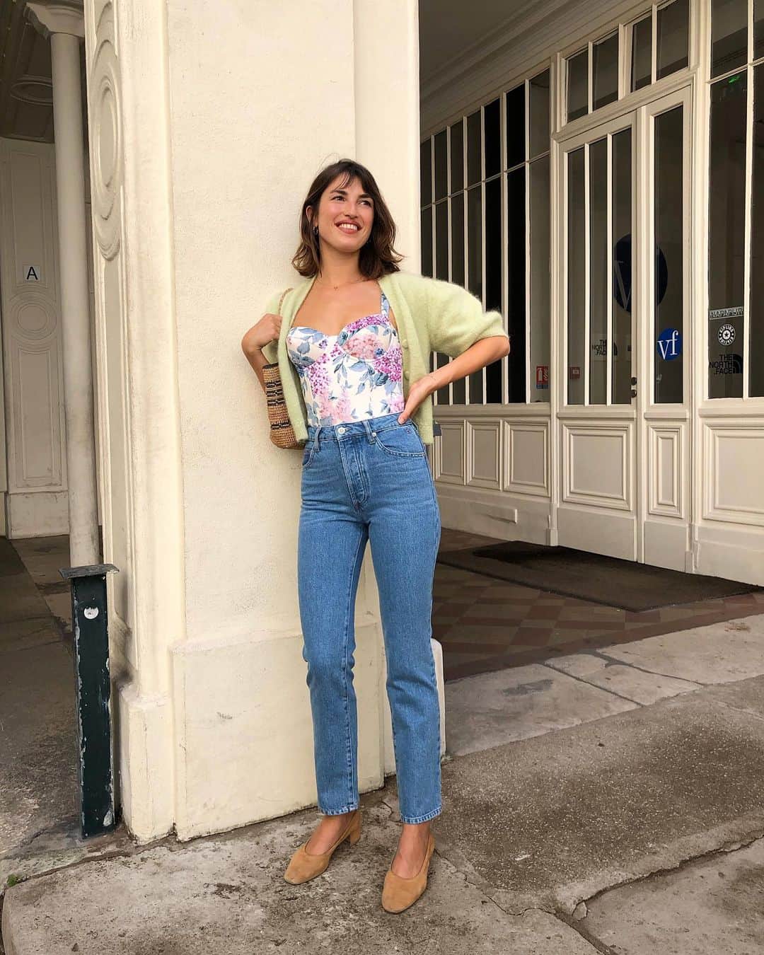 Jeanneのインスタグラム：「New 👖 styles @rouje 🔥」