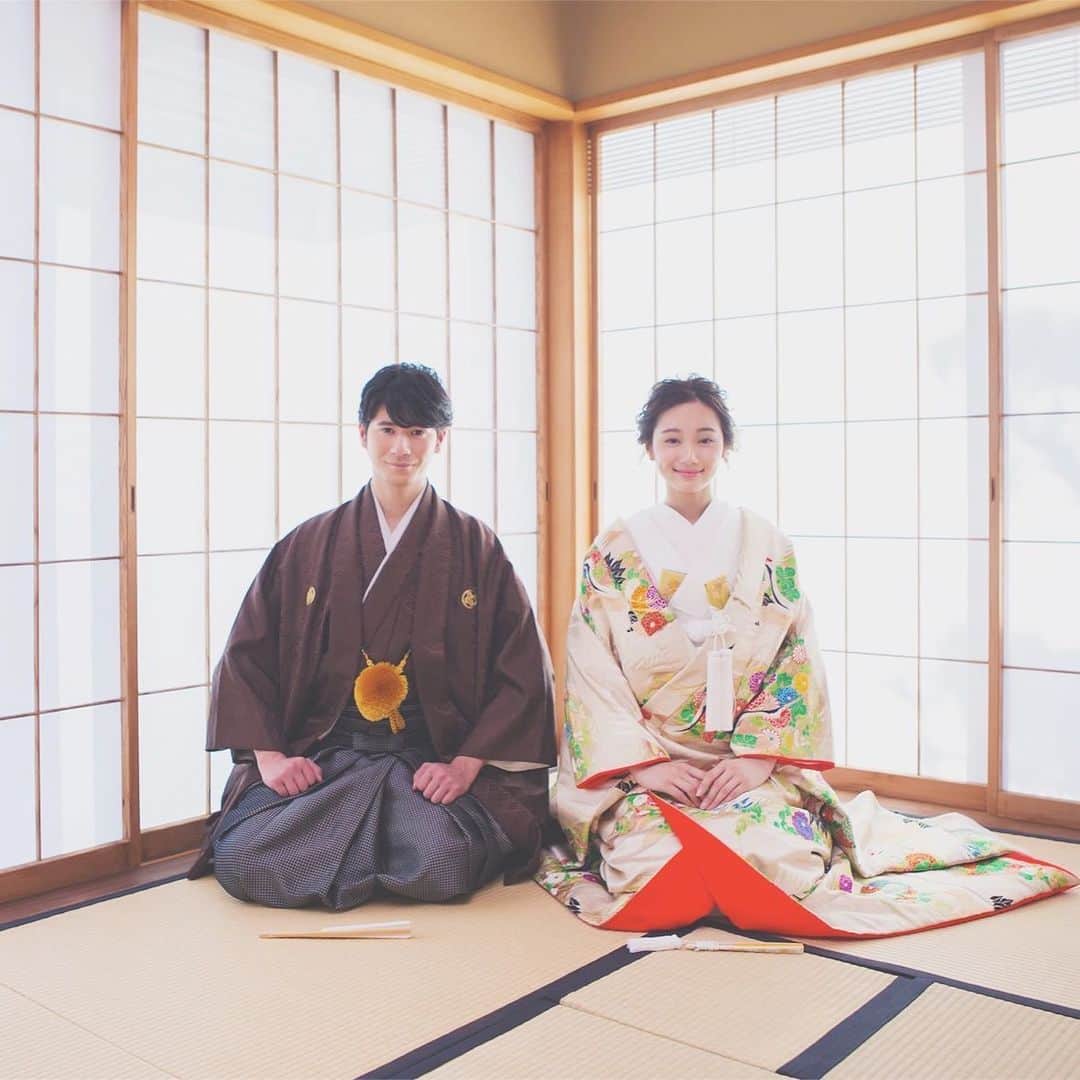 CLAIREのインスタグラム：「室内のあるロケーション撮影なら、梅雨でも気になりません✨ ・ @clairebridalstudio」