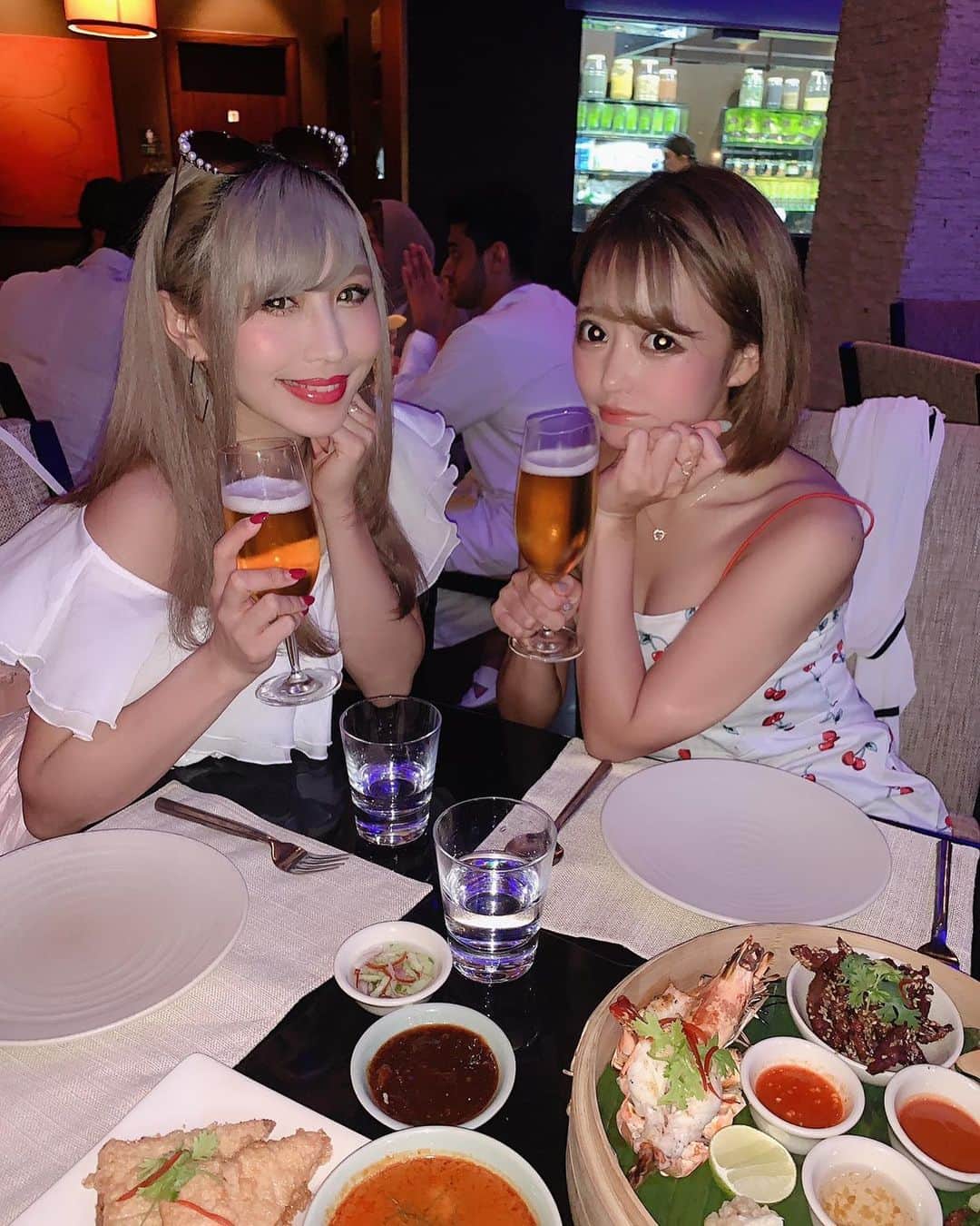 KAZUKIさんのインスタグラム写真 - (KAZUKIInstagram)「ドバイ最終日に食べたタイ料理ほんと美味しかったなぁ🤤 タイ料理大好き🍒 東京で美味しいマンゴーライスとレッドカレー食べれるところ知りませんか🥺？ ＊ Kazuki #女子旅 #タイ料理 #ドバイ #マンゴーライス」7月11日 21時16分 - kazuki_burlesque