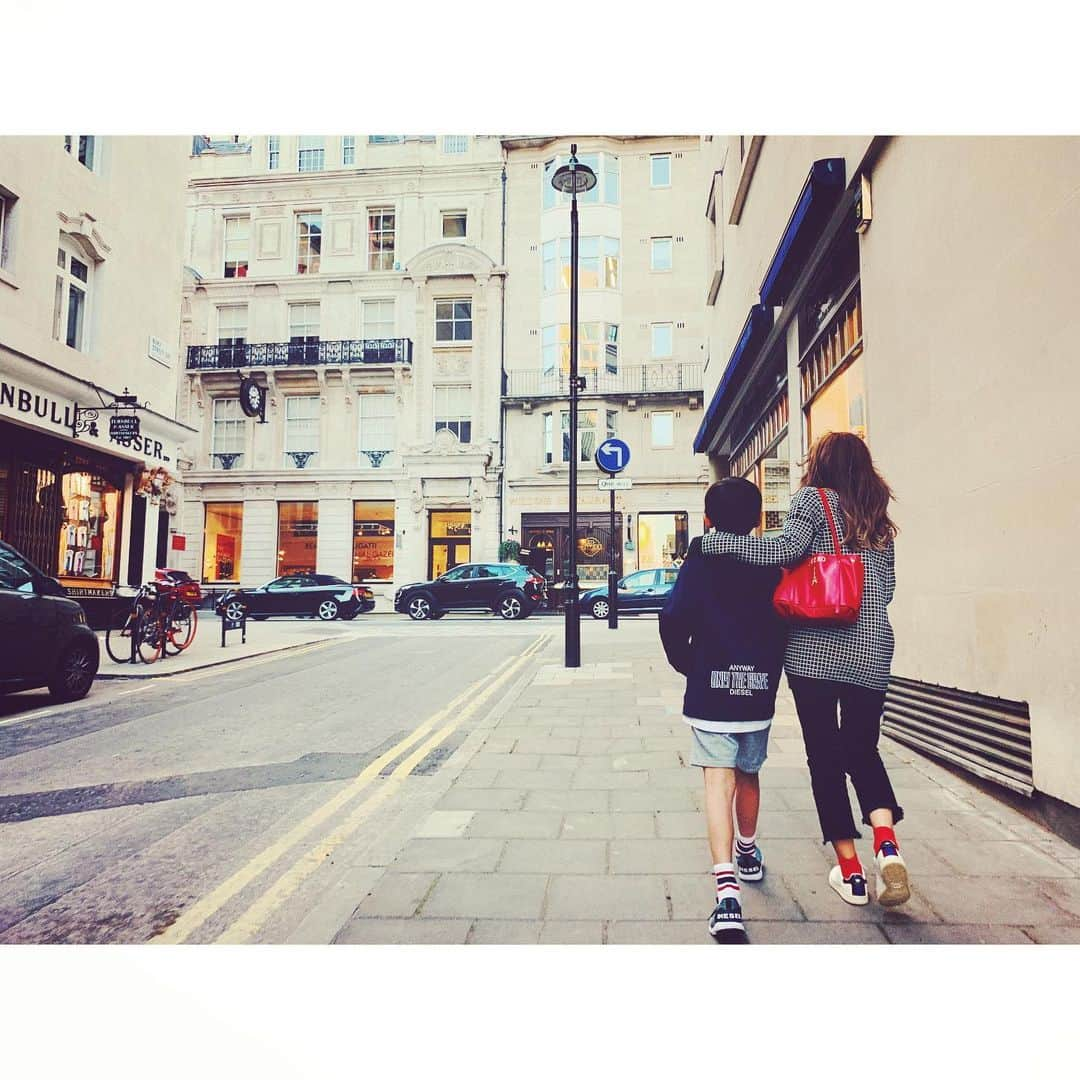 紗栄子さんのインスタグラム写真 - (紗栄子Instagram)「🇬🇧💘👬🌼 #london」7月11日 21時45分 - saekoofficial