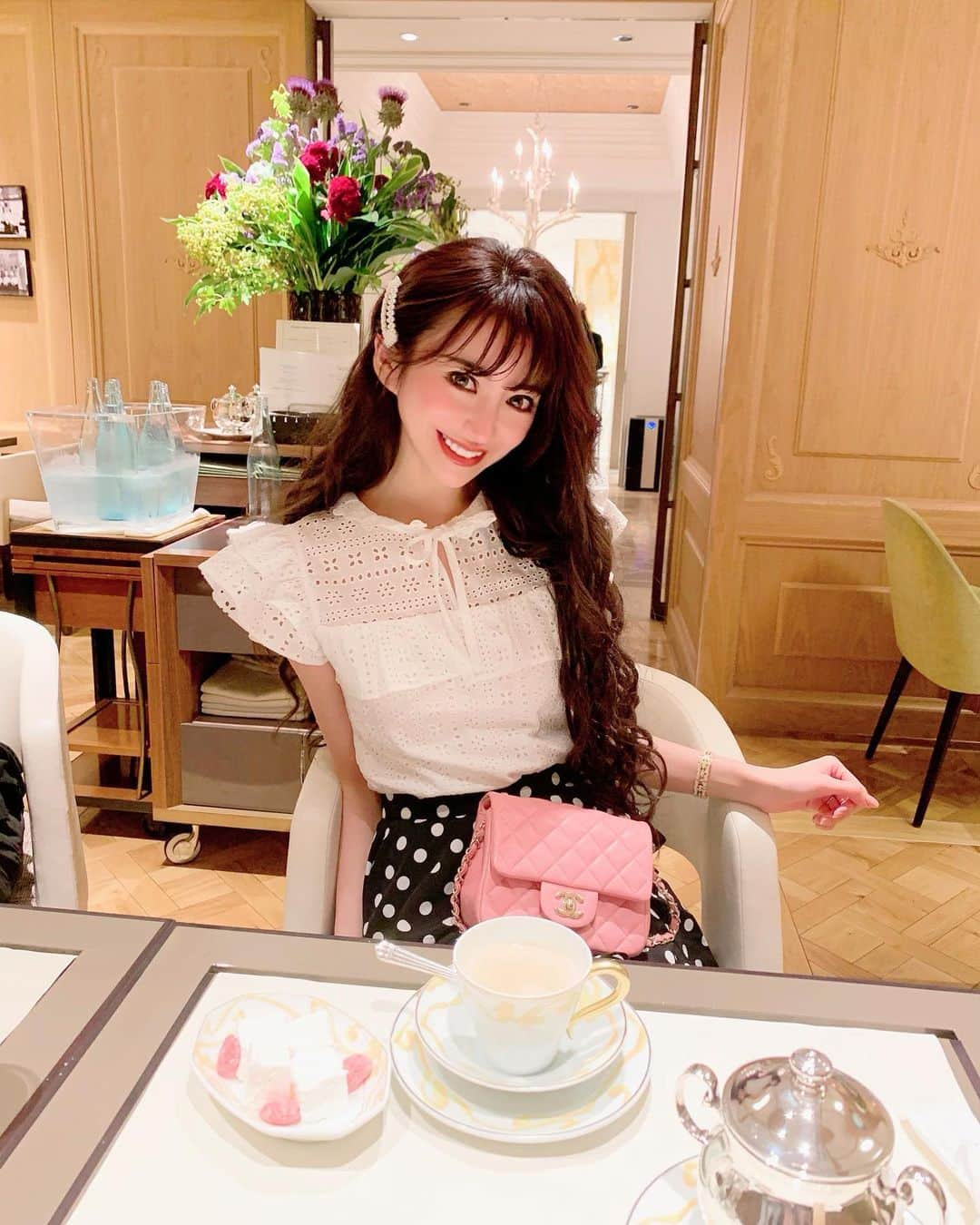 愛沢えみりさんのインスタグラム写真 - (愛沢えみりInstagram)「. カフェ☕️🍰🧁🍓」7月11日 21時52分 - emiri_aizawa