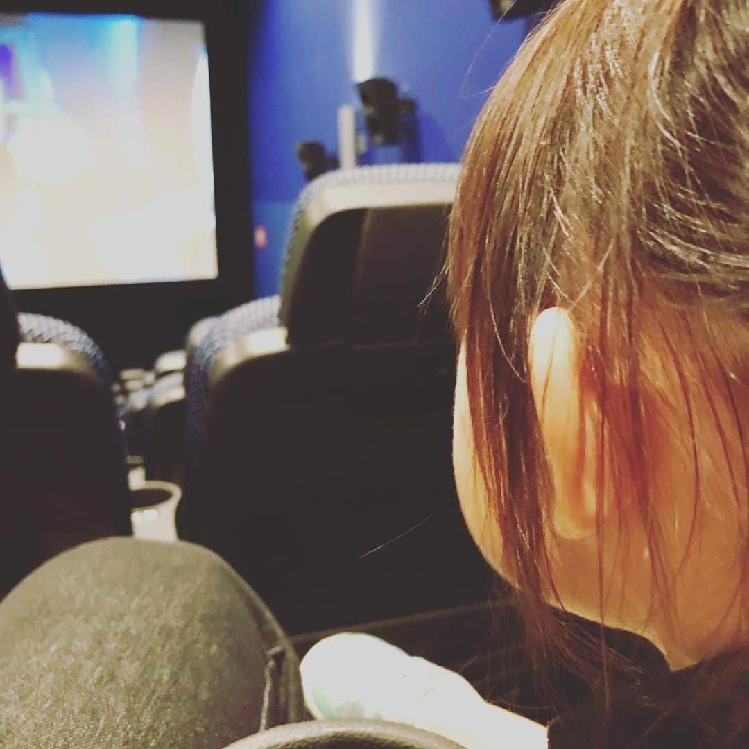 福谷浩司さんのインスタグラム写真 - (福谷浩司Instagram)「娘の映画デビュー🎬 楽しんでくれたようで何より🙂  #映画 #アンパンマン #アイスの国のバニラ姫 #子育て #リフレッシュ」7月11日 21時57分 - fukuyan24