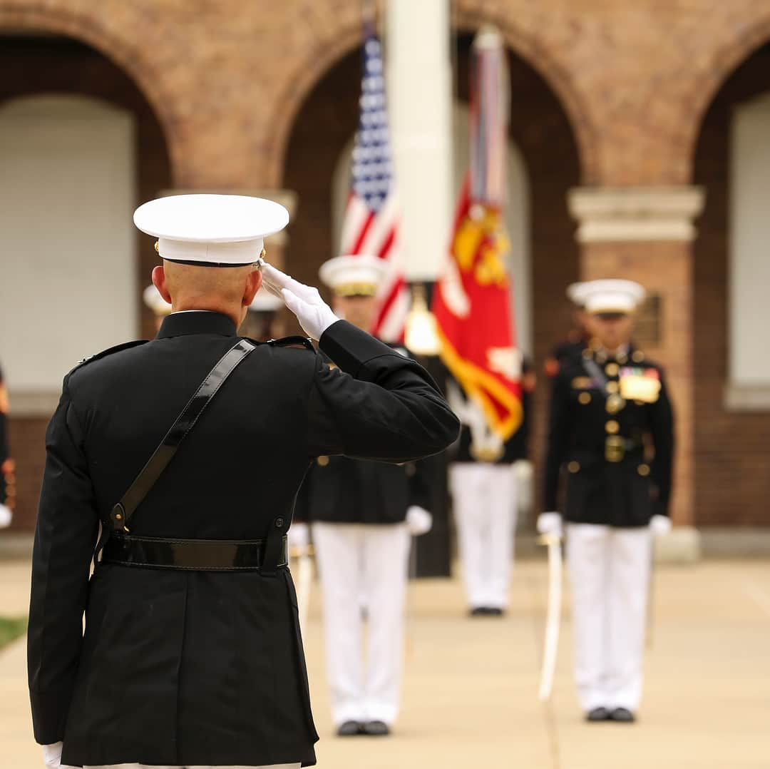 アメリカ海兵隊さんのインスタグラム写真 - (アメリカ海兵隊Instagram)「Today, Gen. David H. Berger takes over as Commandant of the Marine Corps during the Passage of Command at @marinebarrackswashington.  #CMC #Marines #USMC #Commandant」7月12日 8時50分 - marines