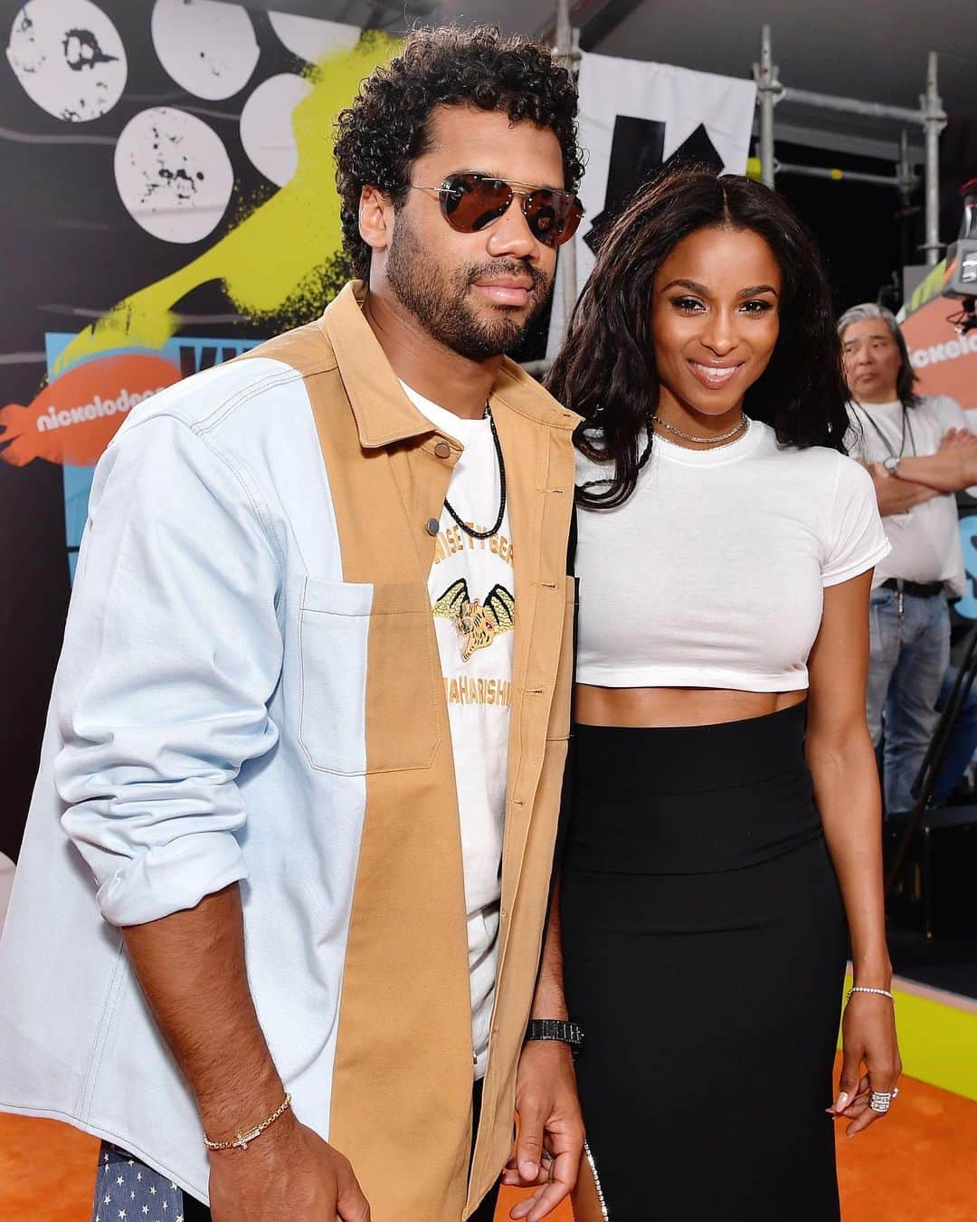 Just Jaredさんのインスタグラム写真 - (Just JaredInstagram)「@ciara & @dangerusswilson are joined by son Future & daughter Sienna at the 2019 Kids’ Choice Sports Awards! #Ciara #RussellWilson #FutureWilburn #SiennaWilson #KidsChoiceSportsAwards Photos: Getty」7月12日 8時58分 - justjared