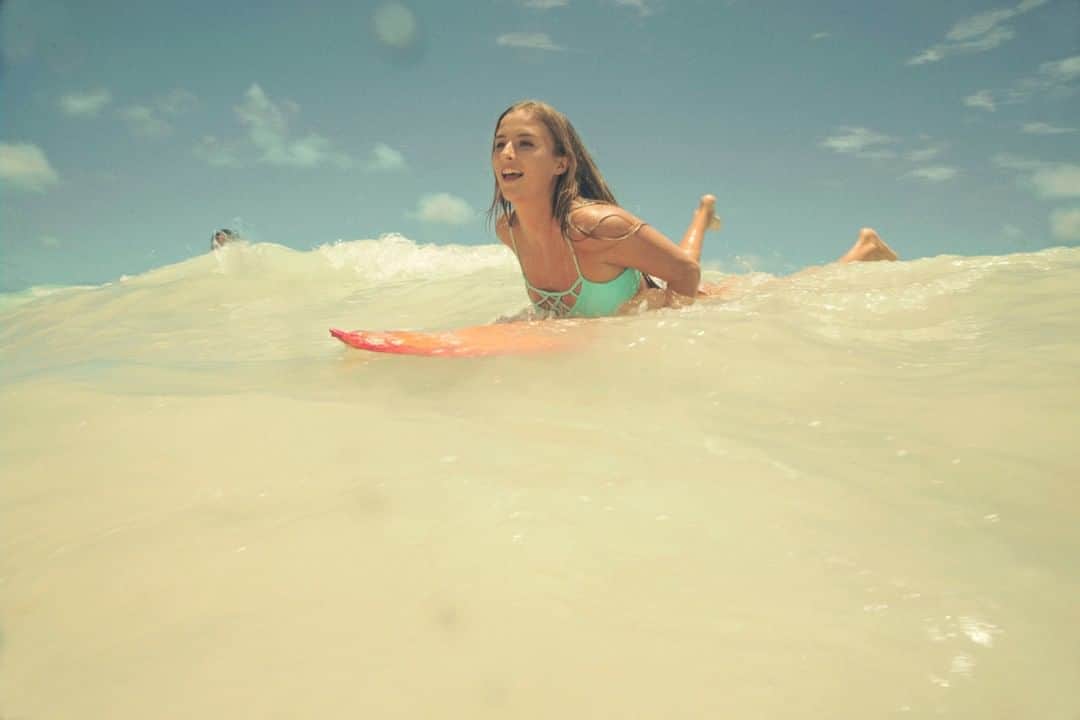 SURFER'S Diane / サーファーズダイアンさんのインスタグラム写真 - (SURFER'S Diane / サーファーズダイアンInstagram)「サーファーズダイアンは、7月13日(土)・14(日)にOCEAN PEOPLES 2019に出展します。自然に優しい商品、サンプルなどのギブアウェイが盛りだくさん！遊びに来てね🤙 #surfinglife #surfing #surfstyle #surfersdiane #サーフスタイル #サーファーズダイアン #サーファーズ #サーフファッション #サーファーガール #きれいになりたい #リップ #lip #ハンドクリーム #hair #シャンプー #ヘアケア #UV #美容 #日焼け #日焼け止め #ヘアミスト #hairmist #diane #ダイアン #instaphoto #botanical #haircare #surf #oceanpeoples #summer」7月12日 9時00分 - surfersdiane