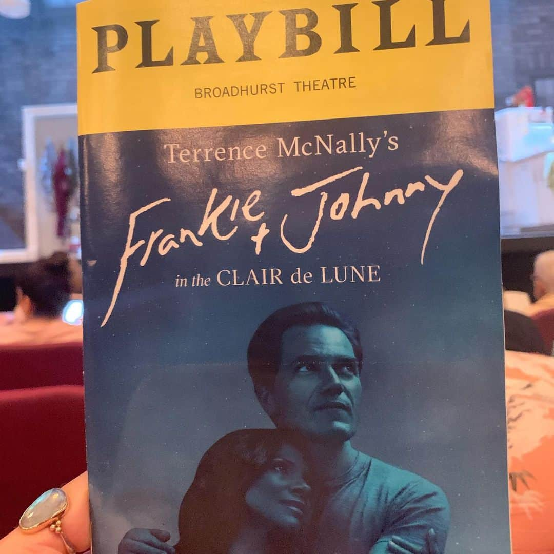 マルガリータ・レヴィエヴァさんのインスタグラム写真 - (マルガリータ・レヴィエヴァInstagram)「This play has tugged at my heart every time I’ve read it, or seen it performed. And these magnificent actors bring it to life, stunningly, with so much courage, humor, and depth, exposing the deepest truths of what it’s like to be human, our need for love and connection. They truly bare their souls up there. Sad to see it closing so soon. If you’re in nyc, please try to see! @audramcdonald #michaelshannon #terrencemcnally #frankieandjohnny」7月12日 2時39分 - margaritalevieva