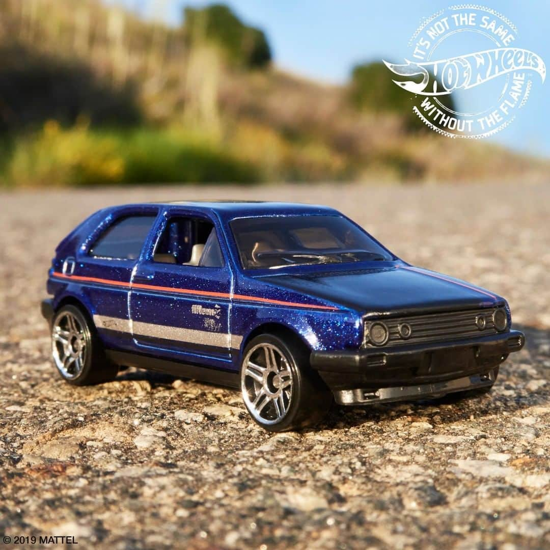 Hot Wheelsさんのインスタグラム写真 - (Hot WheelsInstagram)「Shining bright  with the Volkswagen Golf MK2. What are you riding today? #HotWheels #Volkswagen」7月12日 2時43分 - hotwheelsofficial