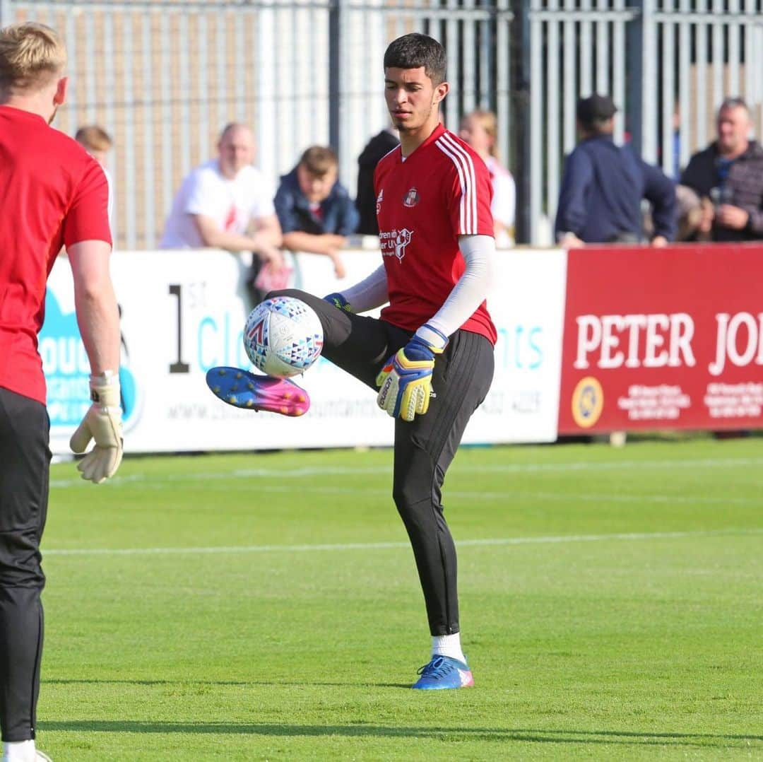 サンダーランドAFCさんのインスタグラム写真 - (サンダーランドAFCInstagram)「Keeping up with the keepers! 👐😆 #SAFC」7月12日 3時12分 - sunderlandafcofficial