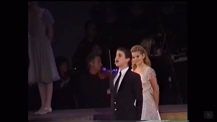 ベン・プラットのインスタグラム：「me in the sound of music at the hollywood bowl when i was 13」