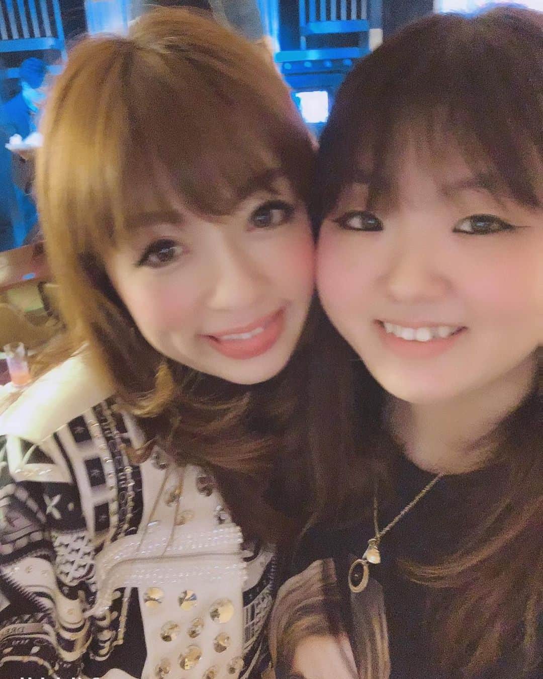 野崎鮎のグルメインスタ