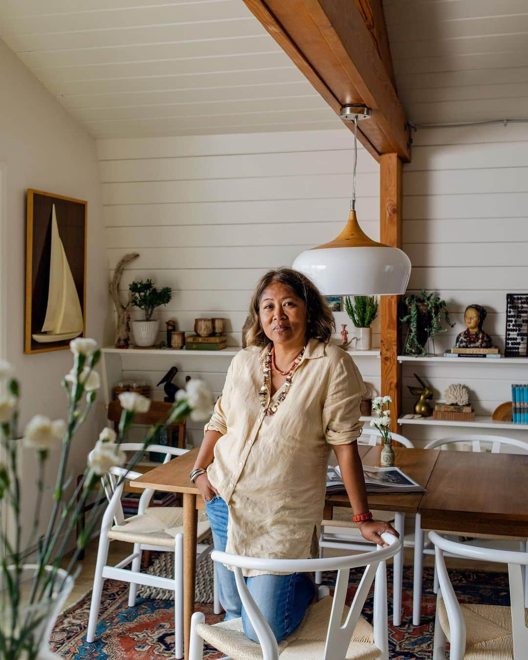 Airbnbさんのインスタグラム写真 - (AirbnbInstagram)「Tiffany Caliva-Talledo of @thebeachlodge is on a mission to bring inspired living to every one of her guests. As a host and hospitality consultant, she’s poured her heart and soul into every detail of her home to make space for unforgettable experiences. Explore her cozy beachside bungalow for yourself (link in bio). #HowToHost」7月12日 3時57分 - airbnb