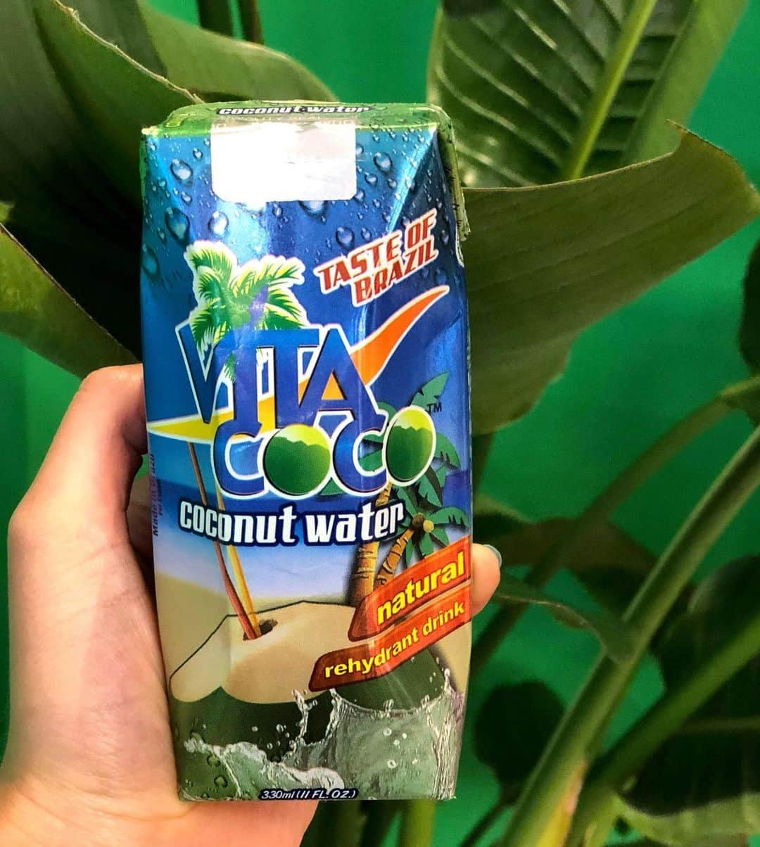 Vita Coco Coconut Waterのインスタグラム：「Remember Vita Coco?  This is us now.  Feel old yet?」