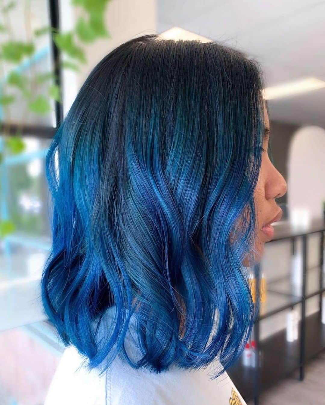 CosmoProf Beautyさんのインスタグラム写真 - (CosmoProf BeautyInstagram)「Dimensional, Blended Blue by @nicolee.hair💙 ✨ Products used:  Colored with: @paulmitchellpro & @joico Intensity  Styled with: @chihaircare ✨ Save up to 50% on CHI Infra Shampoo & Treatment this month at #cosmoprofbeauty where you are #licensedtocreate . . #repost #paulmitchellpro #joicointensity #chihaircare #bluehaircolor #dimensionalhaircolor #bluehair #bluebalayage」7月12日 4時45分 - cosmoprofbeauty