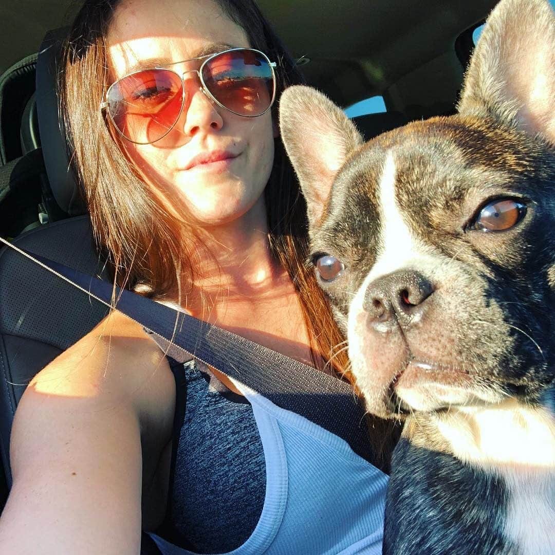 E! Onlineさんのインスタグラム写真 - (E! OnlineInstagram)「Jenelle Evans told police in May that her husband David Eason "shot and killed" their dog in the woods. Now, police have closed the investigation and say that she made up the story for publicity. Link in bio for the shocking report. (📷: Instagram)」7月12日 5時10分 - enews
