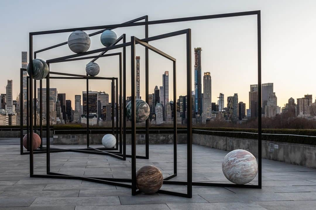 メトロポリタン美術館さんのインスタグラム写真 - (メトロポリタン美術館Instagram)「Tomorrow at The Met, go moon gazing on the roof! 🌙 🔭 Join us for gallery conversations with curators in "Apollo's Muse: The Moon in the Age of Photography"—then head up to the #CantorRoofGarden to see "Alicja Kwade, ParaPivot" and observe the moon firsthand with antique telescopes! Both programs are free with Museum admission. #MetApollosMuse #Apollo50 ⁣#MetFridays ⁣⁣ ⁣ Thank you to @Celestronuniverse for making these programs possible.」7月12日 5時13分 - metmuseum