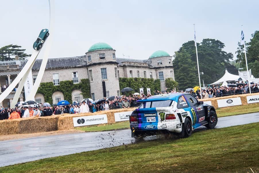 ケン・ブロックさんのインスタグラム写真 - (ケン・ブロックInstagram)「This week’s YouTube episode has a ton of this kind of hot driving action from the Goodwood Festival of Speed this past weekend (hit the link in my bio to check it out). But, here’s a gallery of action images to get you ready for the episode. This year I had both my Ford F-150 Hoonitruck AND my Ford Escort RS Cossie V2 on-site and running up the hill. Enjoy! Photos: @jayson.fong  #hotactionisprobablyaninterestinghashtag #GoodwoodFestivalofSpeed #FOS」7月12日 5時13分 - kblock43