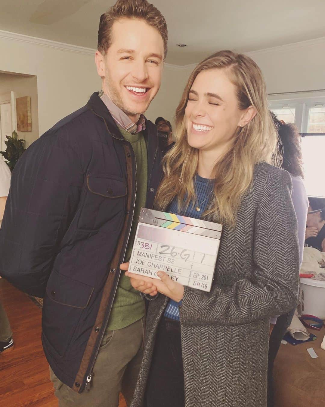 ジョシュア・ダラスのインスタグラム：「The Stones are back for season 2 of @nbcmanifest! Find us in the Voodoo Lounge. Flight #828. Montego Airlines. ✈️ #Manifest @nbc」