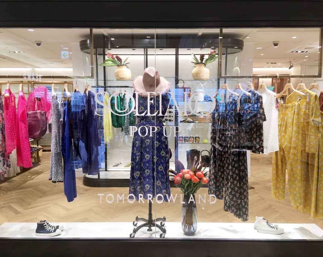 TOMORROWLAND_Womensのグルメインスタ