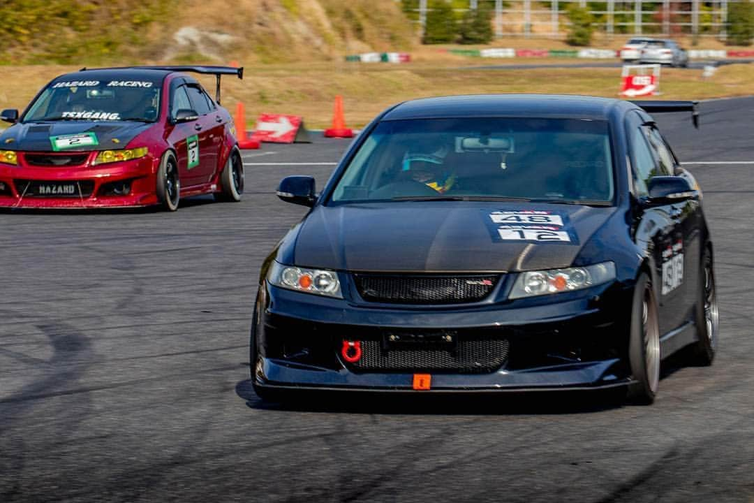 mistbahnさんのインスタグラム写真 - (mistbahnInstagram)「_ Honda CL7 ACCORD Euro R _ Shot on 25-Nov 2018 "HAOC(Honda Accord Owners Club) Track day" at SUZUKA TWIN Circuit (One track in SUZUKA) _ _ owner / tuner (No.48, No.12 CL7): りん@CL7 / STRADALE owner / tuner (No.02 CL7): @yasuuooo / @hazard8310 photo: @mistbahn _ _ JP) 2018年11月25日、鈴鹿ツインサーキットで開催の「HAOC(ホンダ・アコード・オーナーズクラブ)走行会」で撮影。 _ _ #haoc #hondaaccordownersclub #suzukatwin #suzukatwincircuit #鈴鹿ツインサーキット #鈴鹿ツイン #hondaccord #ホンダアコード #accord #cl7 #tsx #acuratsx #cl9 #tsxgang #stradale #ktech #hazardracing #ハザードレーシング #hondaaccordeuror #euror #kseries #k20a #k20 #trackcar #trackday #trackspec #trackstance #timeattack #timeattackjapan #honda」7月12日 6時45分 - mistbahn