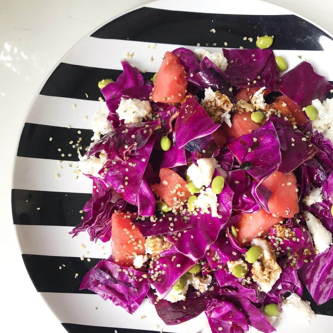 増山敬子さんのインスタグラム写真 - (増山敬子Instagram)「goodmorning! こないだ食べた美味しかった スイカサラダ🍉🥗 やっと作れました^_^ スイカだけで食べることがほぼだけど 美味しかった🍉 #ねりま野菜2019」7月12日 7時03分 - keikomasuyama