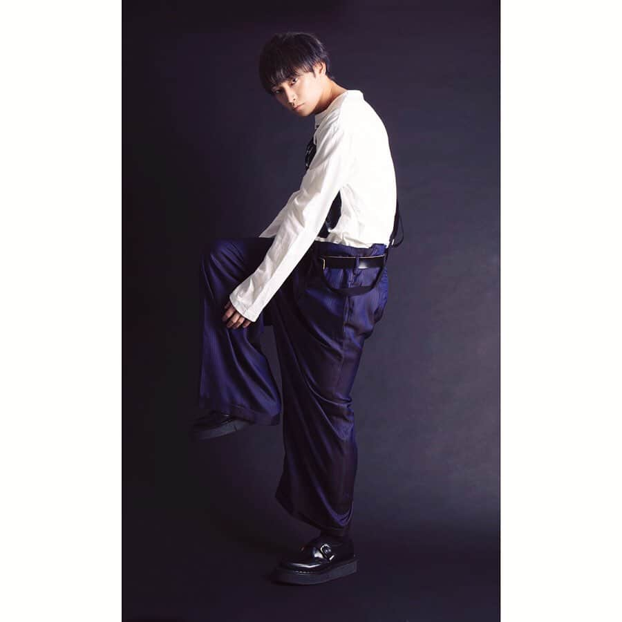 playfulさんのインスタグラム写真 - (playfulInstagram)「★STYLING SITE随時更新！★ #yohjiyamamotopourhomme  #ys #commedesgarconshomme  #georgecox model  @kahma1106tiffany  https://www.playful-dc.com/p_styling/mobile/stylings/details1309.html  #shooting📷 #model📷 #撮影データ #大阪#古着コーデ #モデルさんと繋がりたい #follow#fashionista #playful#usedclothing #osaka#instapic#instafollow#instagood#instafashion#ootdfashion #outfitlove #coordinate#着画##photoshoot #photoshop #ユーズド#casualstyle #メンズ#春#style」7月12日 18時03分 - playful_dc