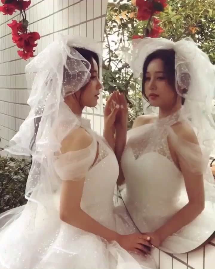 プレ花嫁の結婚式準備サイト marry【マリー】のインスタグラム