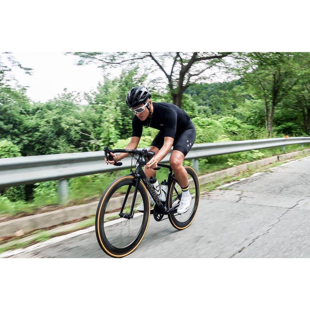 チン・テヒョンさんのインスタグラム写真 - (チン・テヒョンInstagram)「#운동  The Chaser 보고싶었던 사람들 오랜만에 자연과 함께 #로드바이크 #roadbike #자전거 #bicycle #싸이클 #cycling」7月12日 18時35分 - taihyun_zin