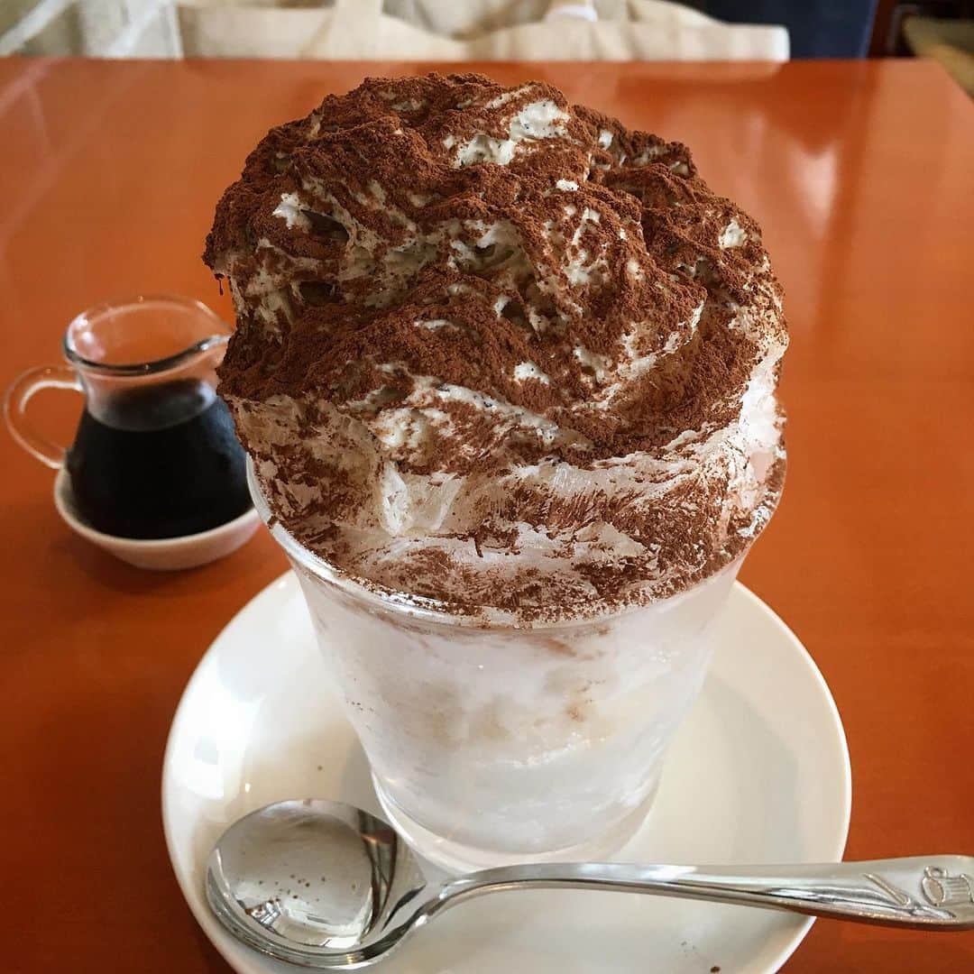 ecruのインスタグラム