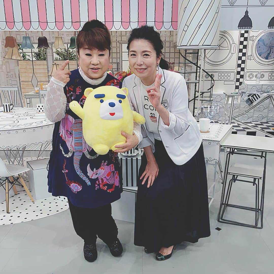 高橋ひとみさんのインスタグラム写真 - (高橋ひとみInstagram)「今日も東海テレビ「スイッチ！」をご覧いただきまして ありがとうございました😊 立山黒部ルートの旅 素晴らしかったです！ ゲストの天童よしみさんに お会いできて皆さんテンション上がりまくりでした😅 パワーをいただきました！ありがとうございました😊 #天童よしみ  さん #ずん  #飯尾和樹 さん #敦士 さん #藤本晶子 アナウンサー  #速水里彩 アナウンサー #森夏美  アナウンサー #吉田ジョージ  さん #スイッチ！」7月12日 12時08分 - hitomi_momoe