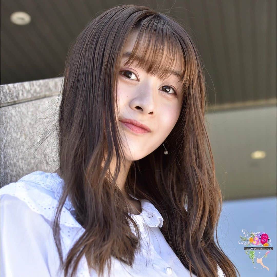 のインスタグラム：「候補者紹介💐✨ * ミスエントリーナンバー１番 外国語学部英語学科２年　岡崎莉緒さん　 2000/02/11 出身地→埼玉県 * #missmrdokkyocontest #mdc #missmrdokkyocontest2019 #mdc2019 #miss #mr #mister #dokkyo #dokkyouniversity #saitama #souka #soka #ミスミスター獨協コンテスト #ミスミスター獨協コンテスト2018 #ミスコン #ミスターコン #ミスコレ#大学 #獨協 #獨協大学 #埼玉 #草加」