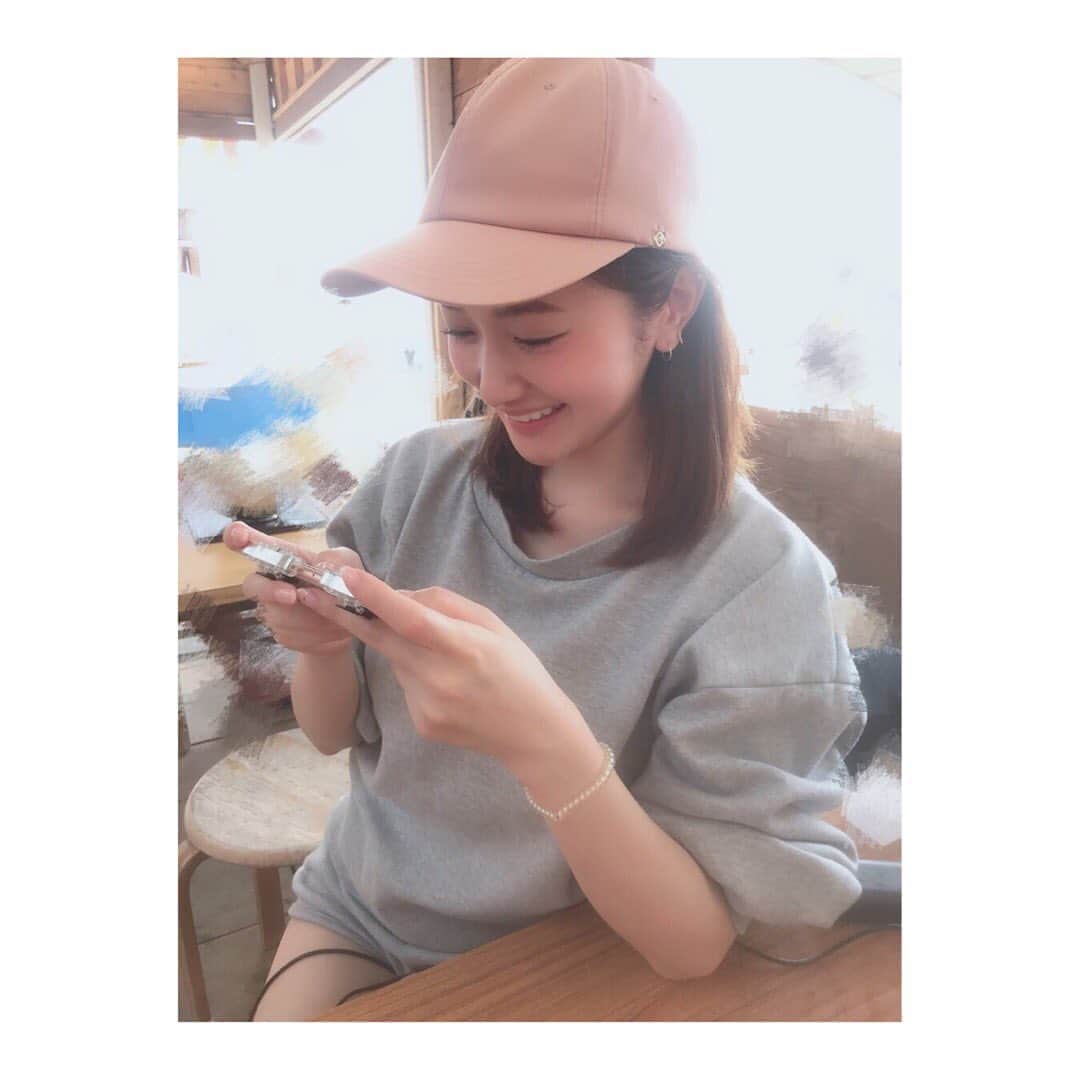 のインスタグラム：「どこでも隙あらばゲーム 🎮🔫笑 #pubgmobile #game #tdm #teamdeathmatch #pubgモバイル #ゲーム #そういえば最近 #ポケ森 #ブーム #再び #趣味 #ここは #海の家 #夏感ゼロ」