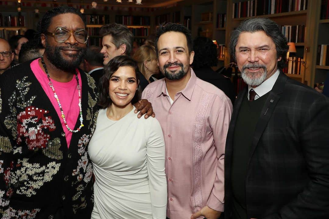 アメリカ・フェレーラさんのインスタグラム写真 - (アメリカ・フェレーラInstagram)「Big love to my friends @lin_manuel @questlove @blakelively for hosting a celebration of my work as Gloria in @barbiethemovie 💕💕💕 I’m so lucky to have you three as such supportive and just plain genius friends.   And thanks to all who came out to show love! It was a joyful and fun night as you can see from the pics! Heart full 💕」12月18日 7時33分 - americaferrera