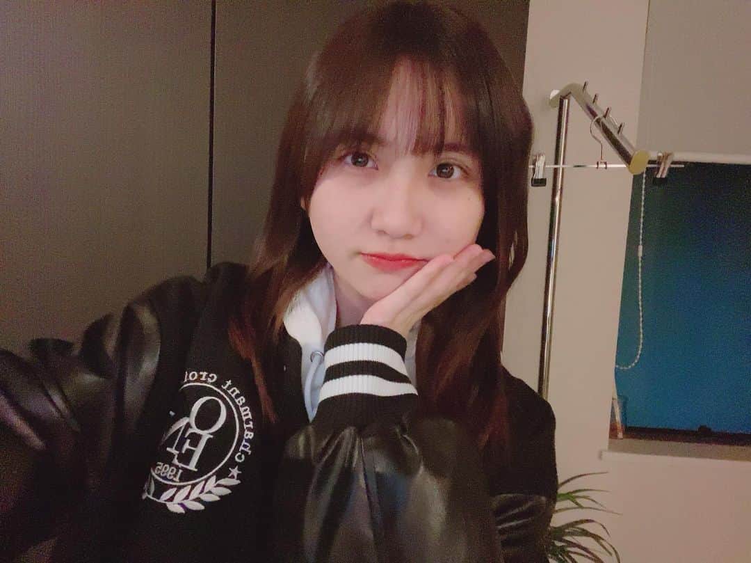 櫻井佑音のインスタグラム：「自撮りの写真だよ☺︎📸  来週クリスマスなの信じられない、、🫢 今年早すぎない？？」