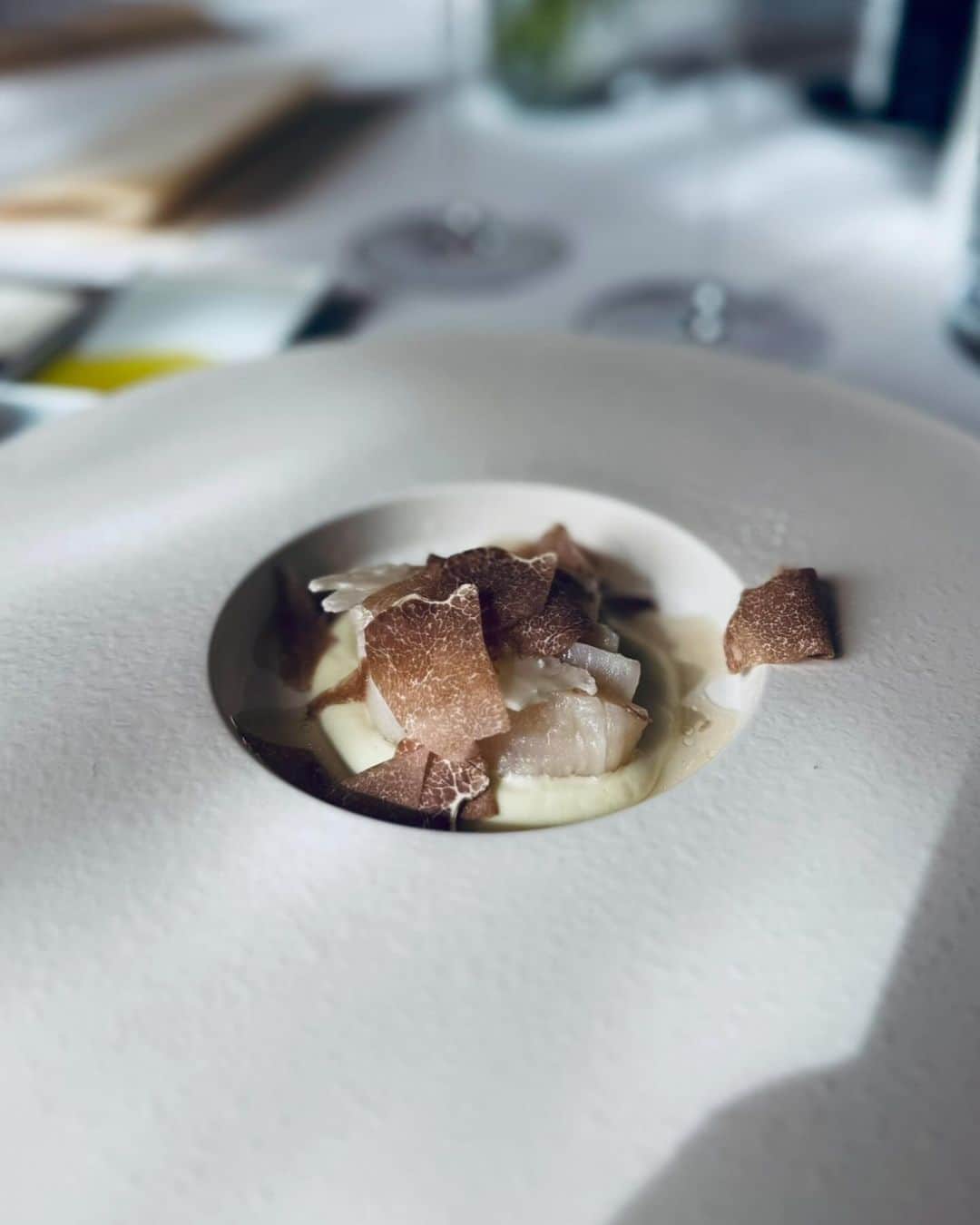 ケス Keisuiさんのインスタグラム写真 - (ケス KeisuiInstagram)「今年最高のトリュフでした😋  🙏🙏🙏 @bulgarilucafantintokyo  @luca.fantin   冬の定番になりそう💯💯💯」12月18日 13時30分 - keisui