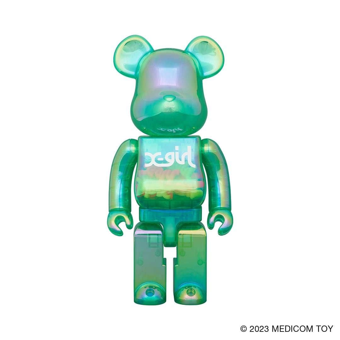 リステアのインスタグラム：「【MEDICOM TOY at RESTIR】>>> LAUNCHING 12.16 (sat) 12:00-  ✔︎ BE＠RBRICK X-girl CLEAR GREEN Ver. 100％ & 400％, 1000%  BE@RBRICK TM & (C) 2001-2023 MEDICOM TOY CORPORATION. All rights reserved.  @restirofficial RESTIR.COM  #restir #リステア #bearbrick #ベアブリック」