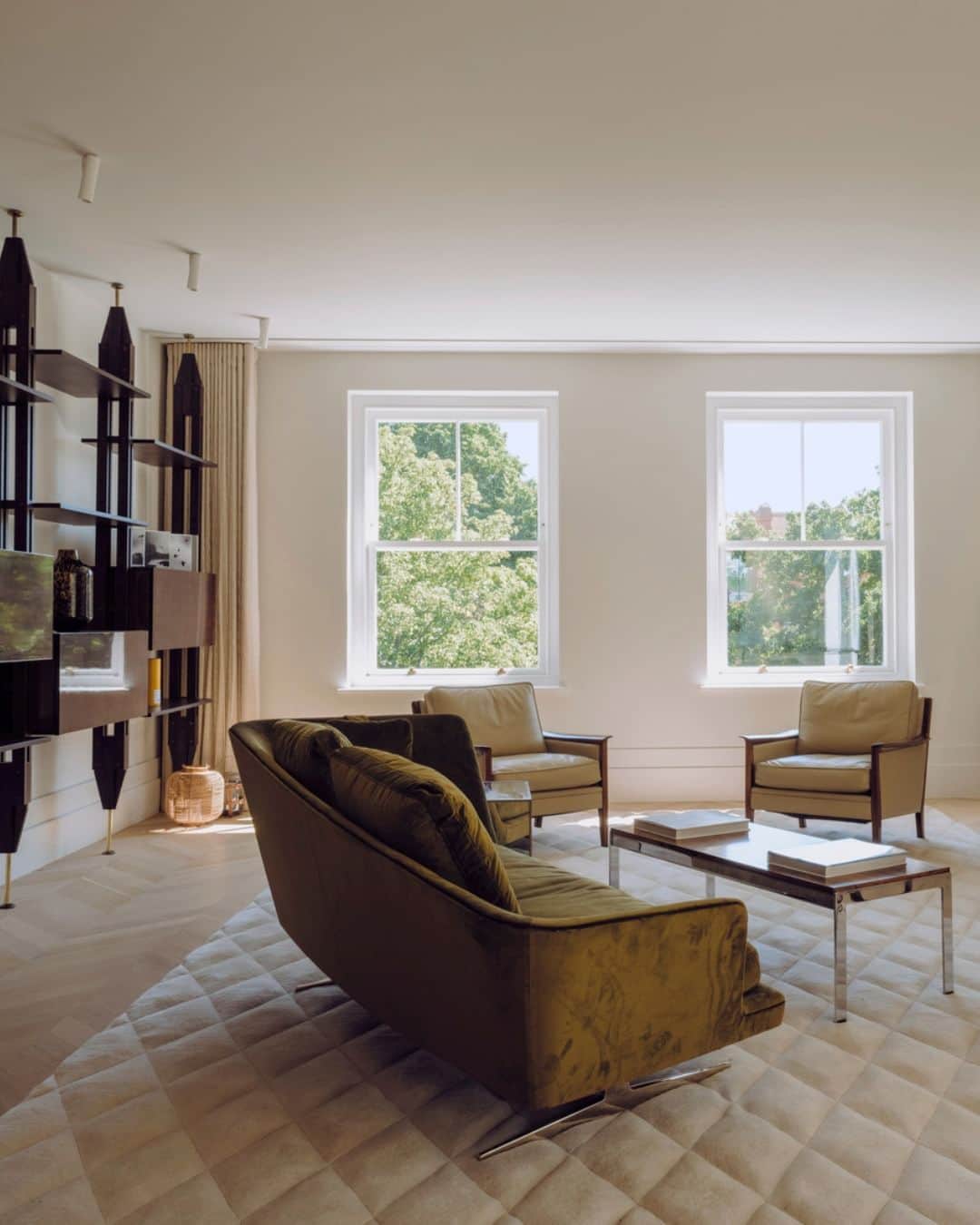 The Modern Houseのインスタグラム