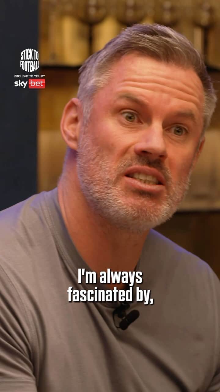 ジェイミー・キャラガーのインスタグラム：「“We were a bang-average team!” @23_carra 🗣️  Jaap Stam provides a rare glimpse into AC Milan’s dressing room at half-time before Liverpool’s astonishing comeback in the #UCL final in Istanbul in 2005. 🏆  Watch via the link in bio 🔗」