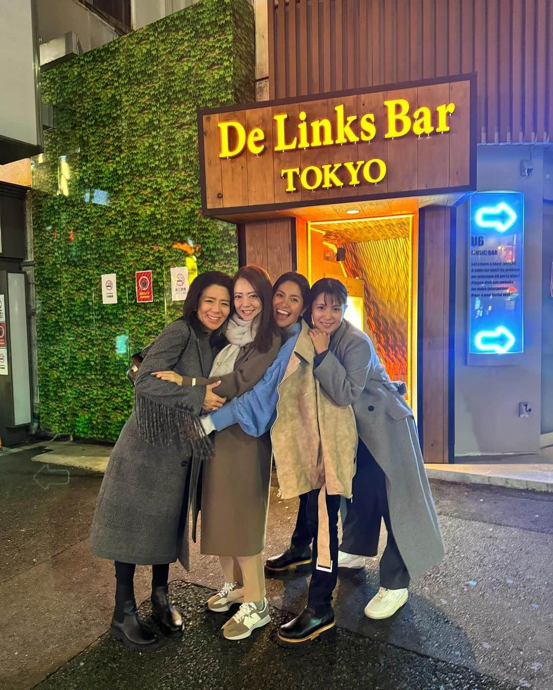 清宮佑美さんのインスタグラム写真 - (清宮佑美Instagram)「最近City多め🌇 展示会お邪魔したり 親友のバースデーお祝いだったり 青春時代を共にしてきた 雑誌Fineの忘年会→クラブだったり😍🥃 会いたい人に会えるイベントが多い12月って大好きだ❤❤️❤️🎄  #師走 #December #まだまだ駆け抜けるぞ #cavezarosso #searoomlynn #baqless #NapA」12月14日 17時19分 - yuumi_seimiya