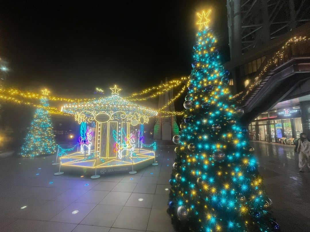 七海さんのインスタグラム写真 - (七海Instagram)「クリスマスもうすぐ〜🎄  クリスマスを感じながら久々にゲーセンで本気で遊びました🍑 1位取るまでに何回やったかってぐらいやったのでクタクタになったけど楽しかった😂」12月14日 11時59分 - nanami_bwmg