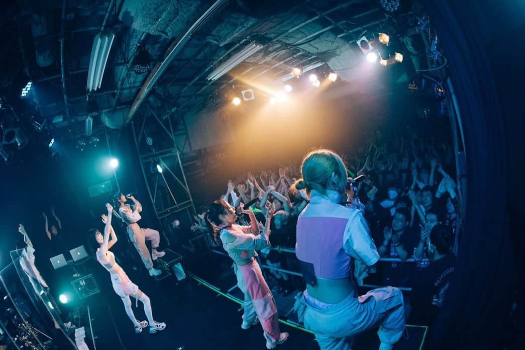 PassCode【公式】さんのインスタグラム写真 - (PassCode【公式】Instagram)「2023.11.26 「US / JAPAN TOUR 2023 - GROUNDSWELL -」  at  hip shot Japan  Photo by @tamaishingo22   #PassCode #GROUNDSWELL #USTour」12月18日 0時00分 - passcodeo