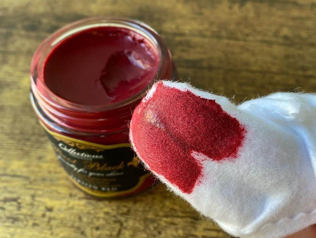 bootblack_officialさんのインスタグラム写真 - (bootblack_officialInstagram)「🟥 Persian Red 🟥 #bootblackshoeshine#bootblackshoecare#highshine#shoecare#shoeshine#shoepolish#shoegazing#shoestagram#leathershoes#madeinjapan#japanmade#japan#classicshoes#dressshoes#shoegram#mirrorshine#shoeaddiction」12月14日 13時35分 - bootblack_official