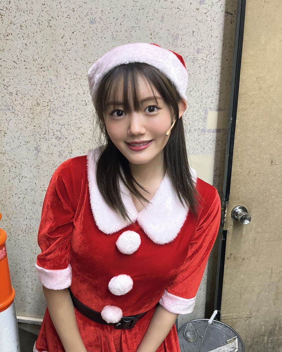 立花紫音のインスタグラム：「#クリスマスキャロル2023   昨日、千秋楽でした！ありがとうございました❣️✨  舞台経験が少なく初のミュージカルでしたが、色んなことに挑戦することができて嬉しいです。暖かく観てくださってありがとうございます！」