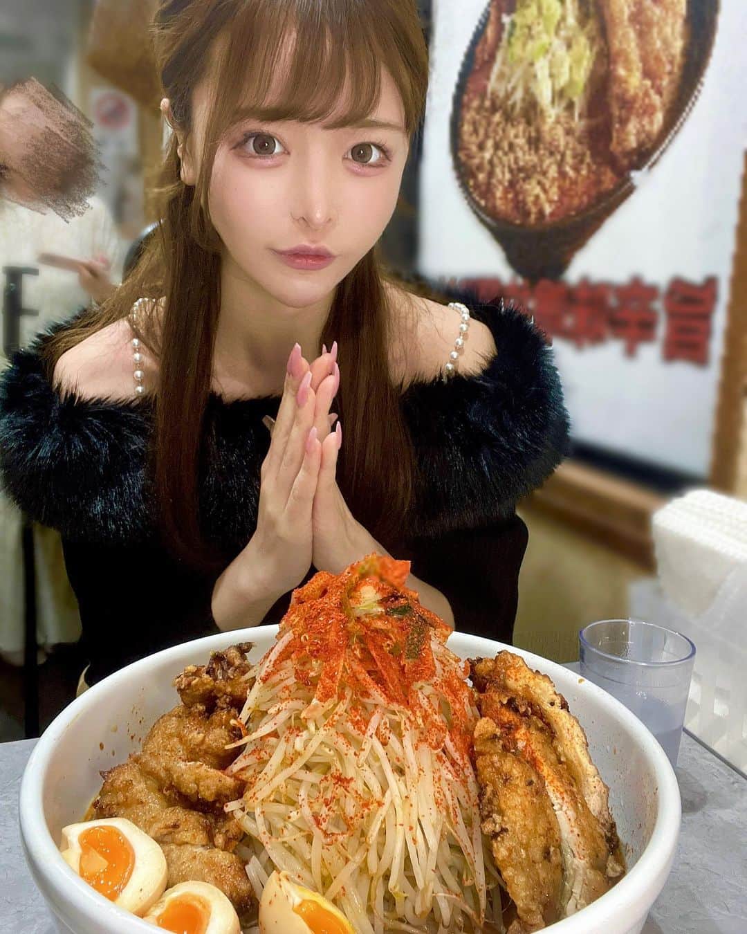 三年食太郎（松島萌子）さんのインスタグラム写真 - (三年食太郎（松島萌子）Instagram)「表裏🍜」12月14日 15時32分 - 3.syokutaro