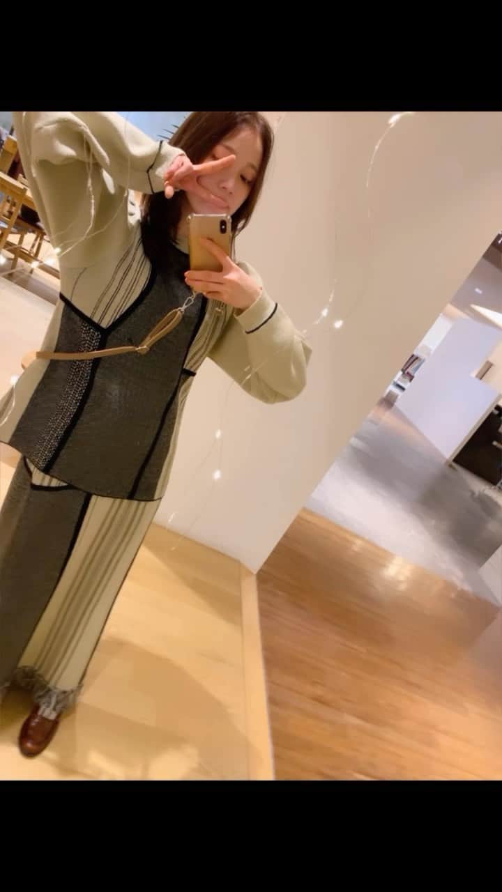 中村ゆりかのインスタグラム：「シルエットが可愛いお洋服👗 @willfully_official #pr」