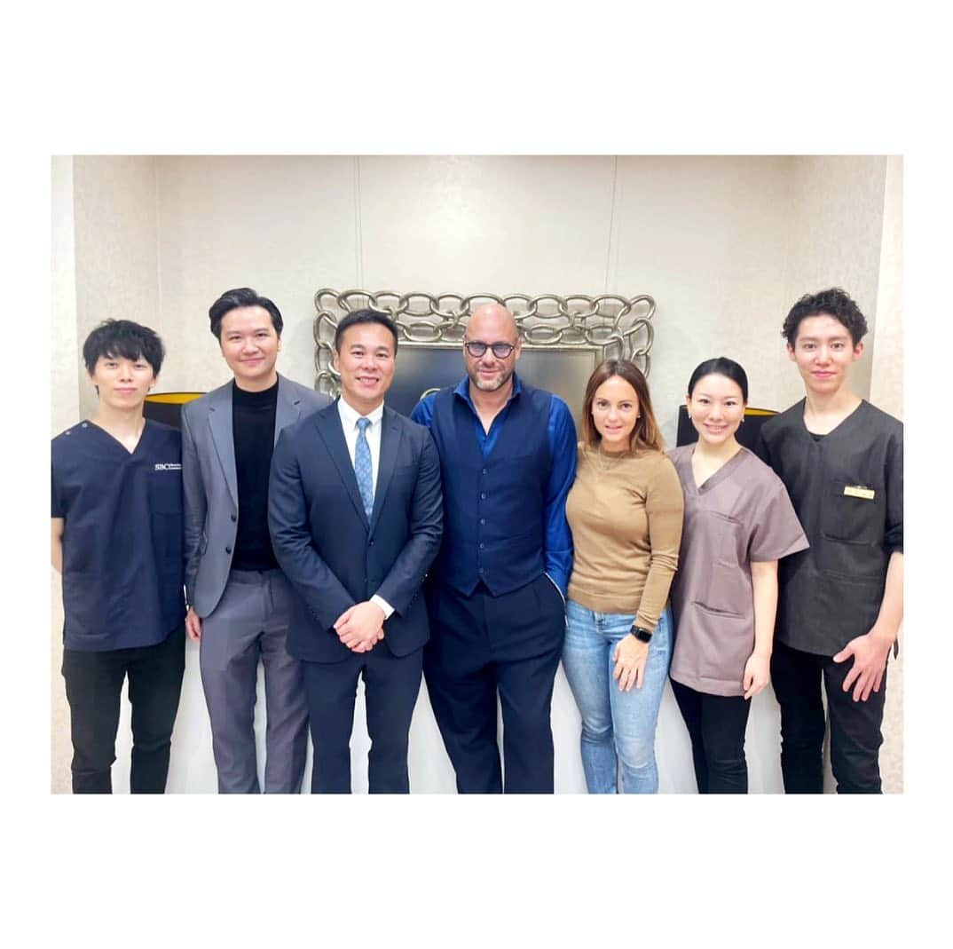 西川礼華のインスタグラム：「Dr. Lim Ting Song and Dr. Domenico Romano, hailing from Malaysia and Italy respectively, visited our Shinjuku main branch at SBC and personally taught us new PROFHILO injection techniques. I attended with Dr. Hayashi, SBC’s lead in dermatological education, along with nonsurgical rejuvenation specialists Dr. Ikeuchi and Dr. Morikawa. We are profoundly grateful for this precious opportunity, to IBSA’s associates, and especially to Dr. Lim and Dr. Domenico for their in-depth, hands-on lectures.  #CuttingEdgeDermatology #GlobalMedicalExpertise #shonanbeautyclinic  #PROFHILO #プロファイロ #ayakanishikawa」