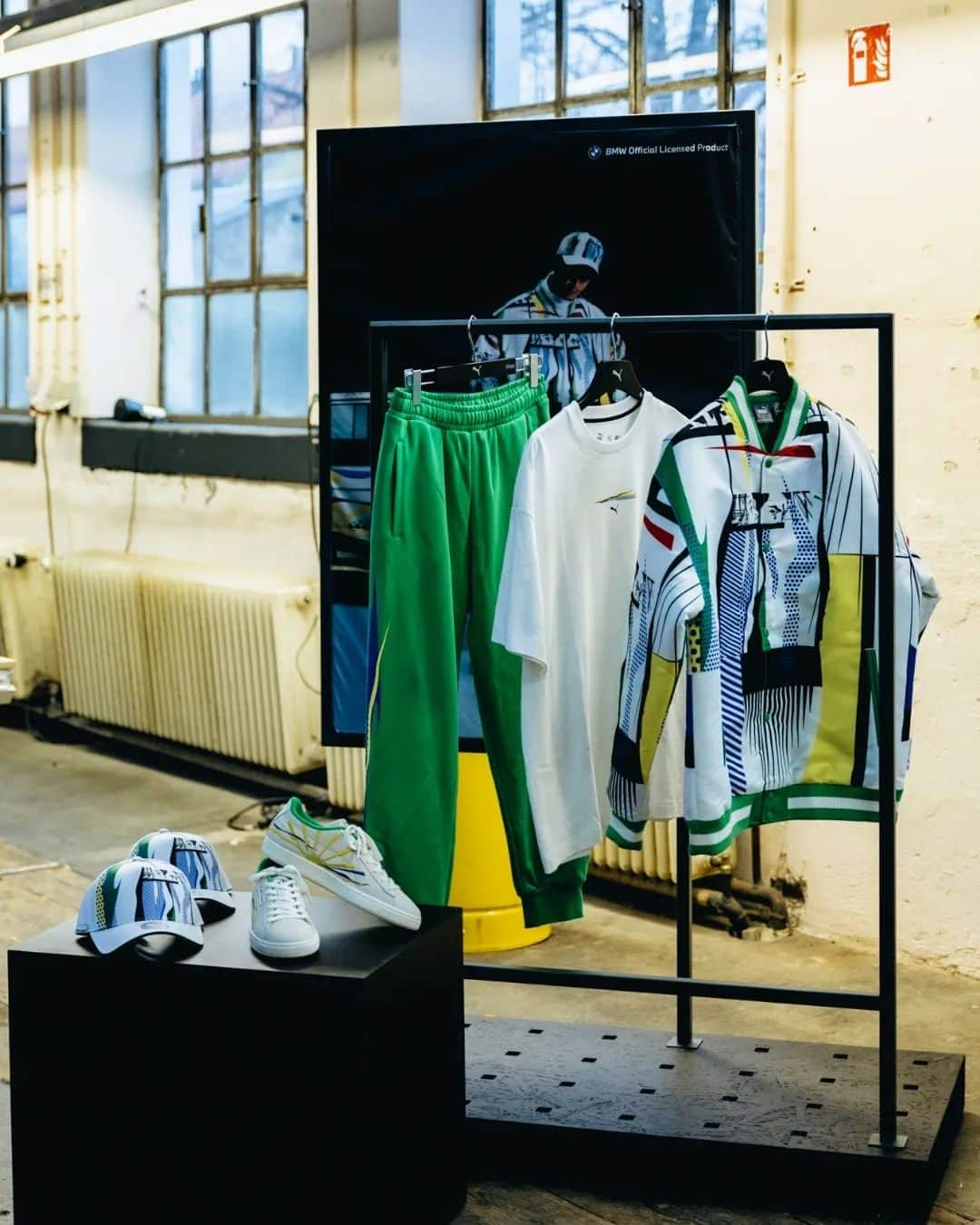 BMWさんのインスタグラム写真 - (BMWInstagram)「A collaboration for the ages: meet the Roy Lichtenstein capsule collection by BMW and @pumamotorsport.  The exclusive line and its launch is inspired by his 1977 BMW Art Car.  In an immersive workshop led by Berlin art collective Veryes, a group of creatives gathered to unleash their interpretation of pop art via AI-integrated screen printing. Remembering the late icon's legacy via innovative new artistic approaches.  Discover the collection via the link in bio. #BMW #GoodsWithFreude  📸 @guschibandana」12月15日 3時04分 - bmw