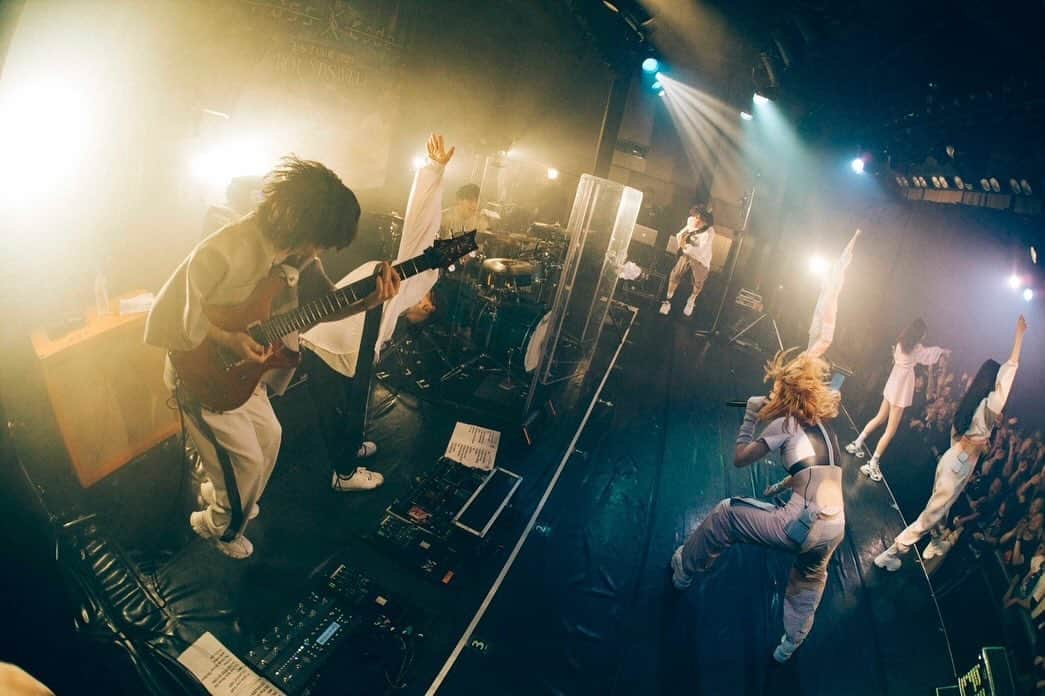 PassCode【公式】さんのインスタグラム写真 - (PassCode【公式】Instagram)「2023.12.02 「US / JAPAN TOUR 2023 - GROUNDSWELL -」  at  Olive Hall  Photo by @tamaishingo22   #PassCode #GROUNDSWELL #USTour」12月19日 0時00分 - passcodeo