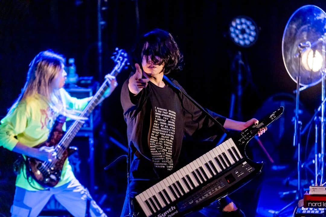 Fear, and Loathing in Las Vegasのインスタグラム：「ツアー9本目札幌！ 11年前からお世話になってるペニーレーン！ みんなのおかげで激アツやった！  #FULLPOWERFALILVTOUR #SAPPORO #FearandLoathinginLasVegas #ライブ写真 #LIVEPHOTO  Photo by Viola Kam (V'z Twinkle)  /So」